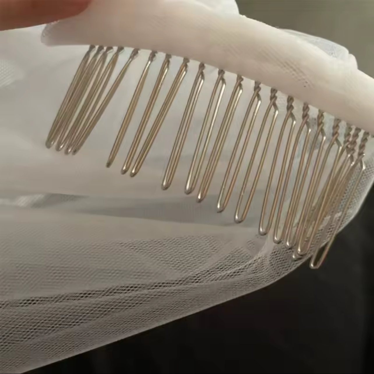 Double Layers Short Bridal Veil With Metal Comb