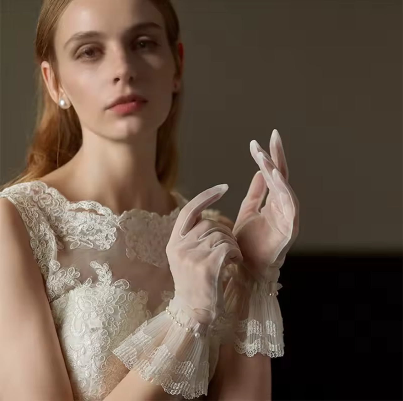 Elegant Lace Gloves with Pearls