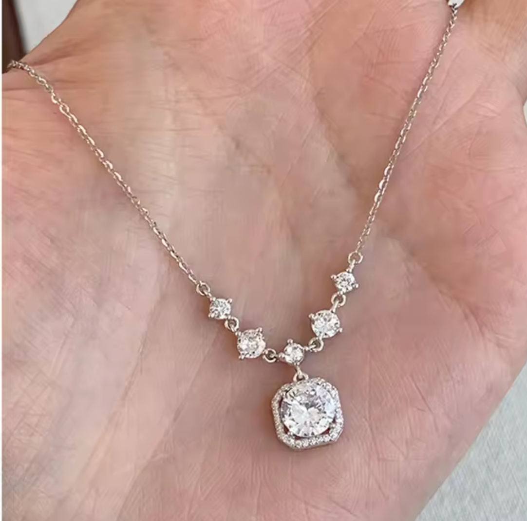 Timeless Beauty Neckless